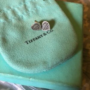 Tiffany heart shape earrings
